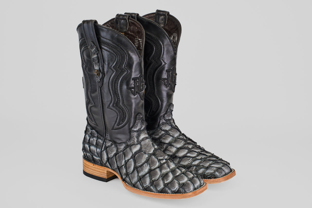 Conor - Newspaper - Square Toe