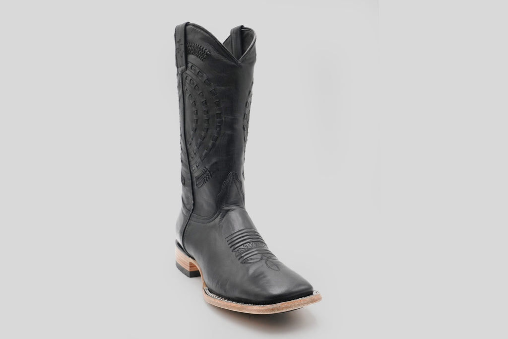 Cleyton Black - Punta Cuadrada (E944)