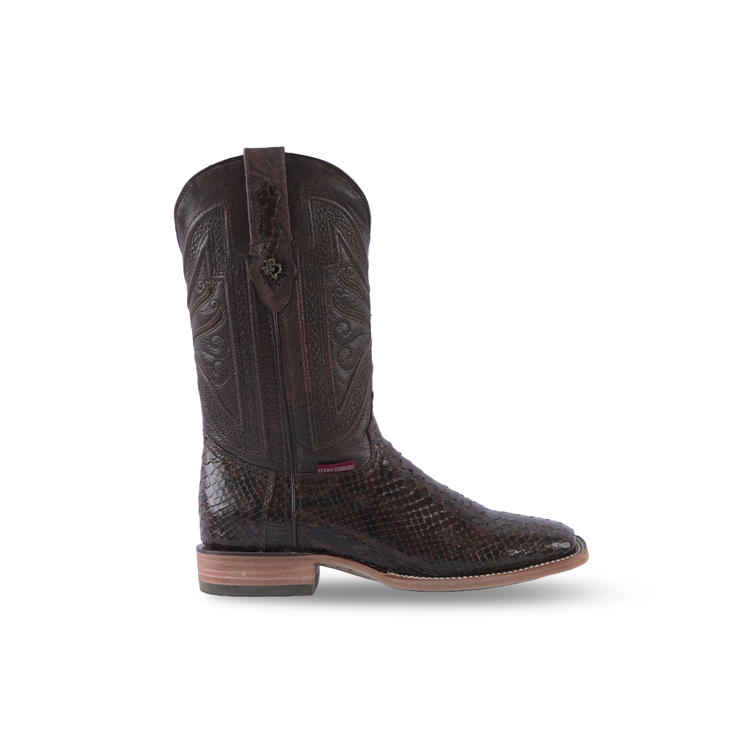 cavender's boot city- cavender- cowboy with boots- cavender's- wranglers- boot cowboy- cavender boot city- cowboy cowboy boots- cowboy boot- cowboy boots- boots for cowboy- cavender stores ltd-