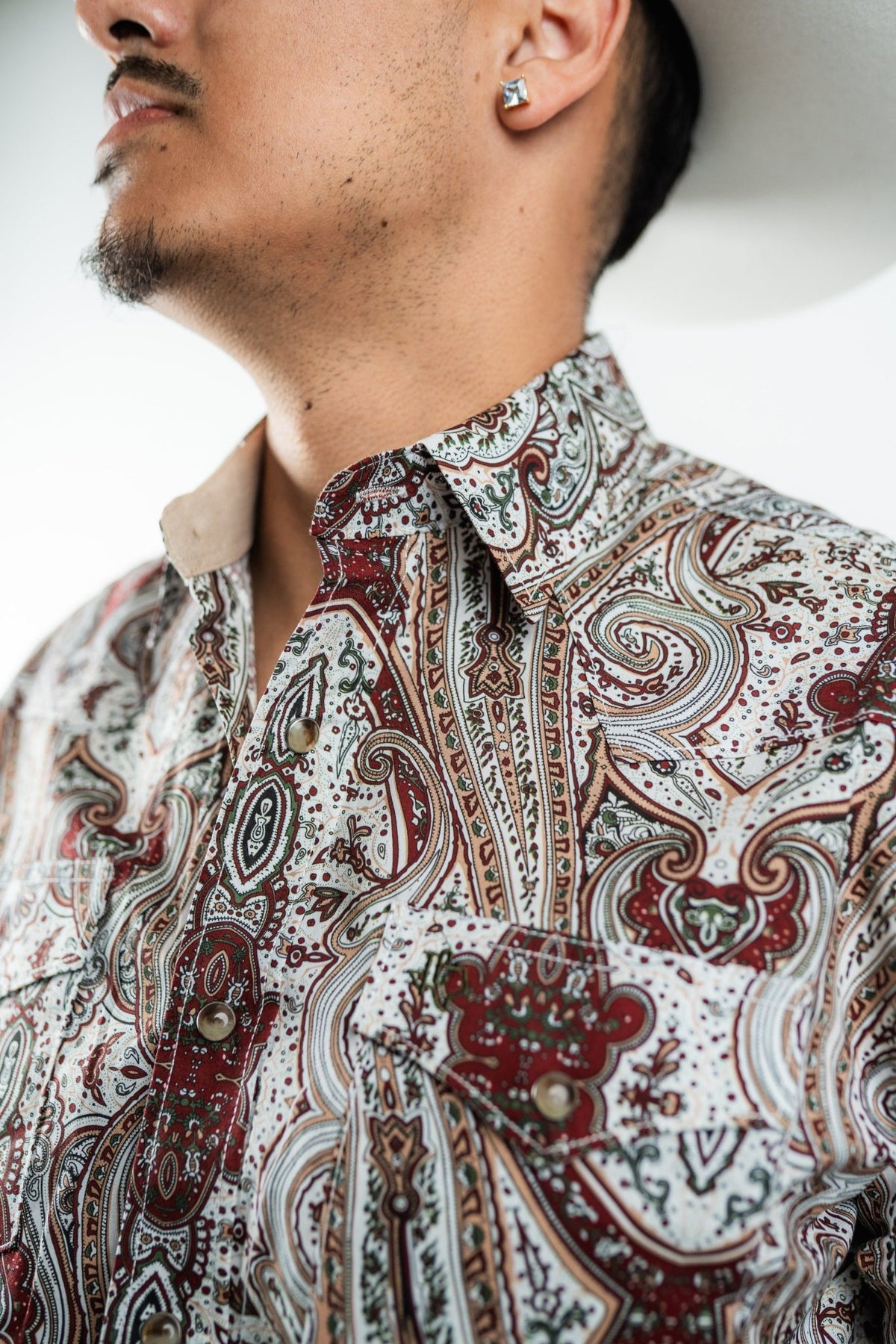 Texas Country - White &amp; Maroon Floral Pearl Short Sleeve Shirt (PS100S/T #1120) - Gomez Western Wear